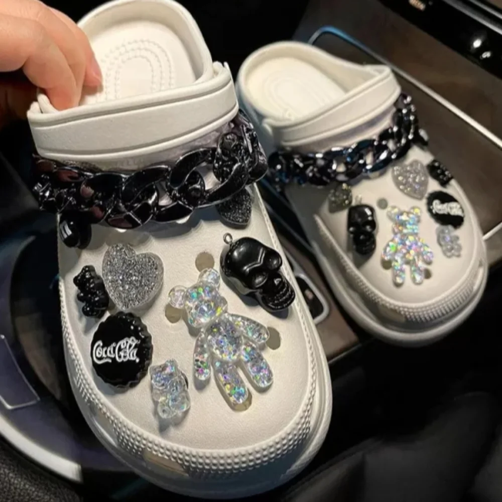 Croc Shoe Charms 18 pcs Chains and Light up Charms NWT - Picture 1 of 1